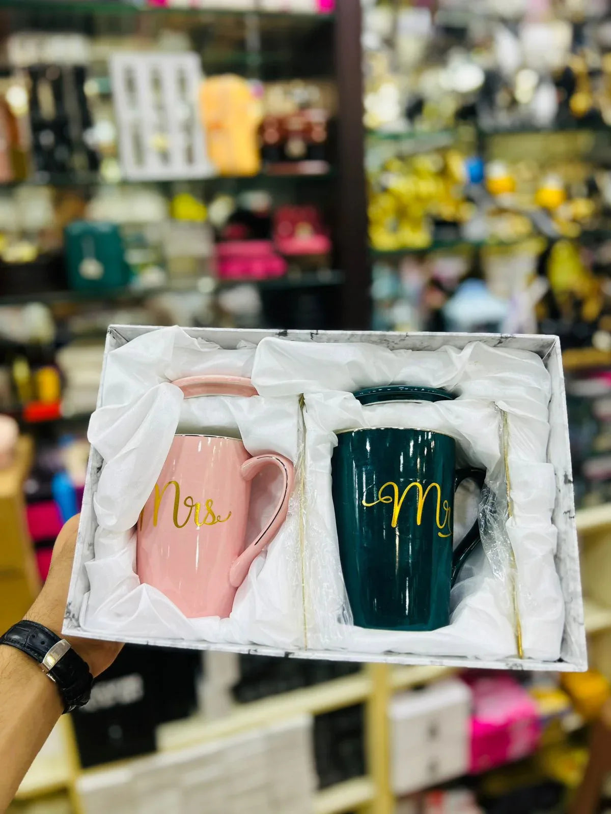 Mr and Mrs Ceramic Mugs Gift Set - Clarify.pk