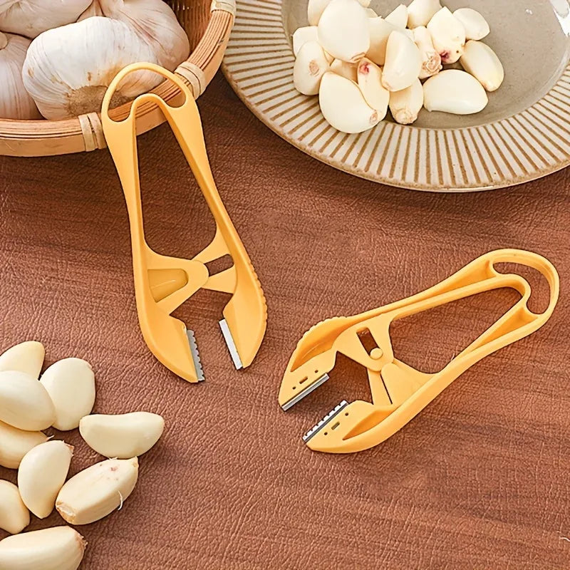 Manual Garlic Stripper & Peeler Clip - Clarify.pk