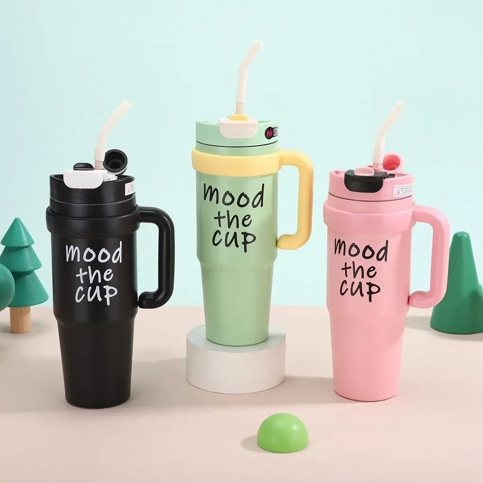 900ml Stainless Steel Insulated Tumbler (Random Color) - Clarify.pk